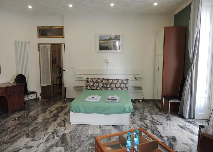 Home Nolo o 4 Rooms 11 Beds